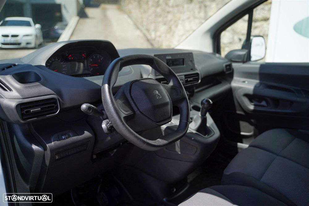 Peugeot Partner 1.5 BlueHDi Premium Longa - 21
