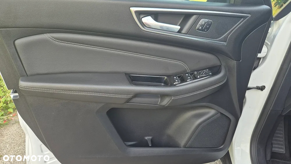 Ford S-Max 2.0 TDCi Titanium PowerShift - 6