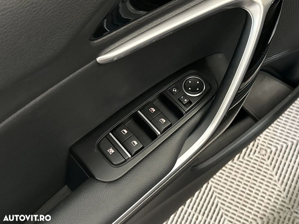 Kia XCeed - 15