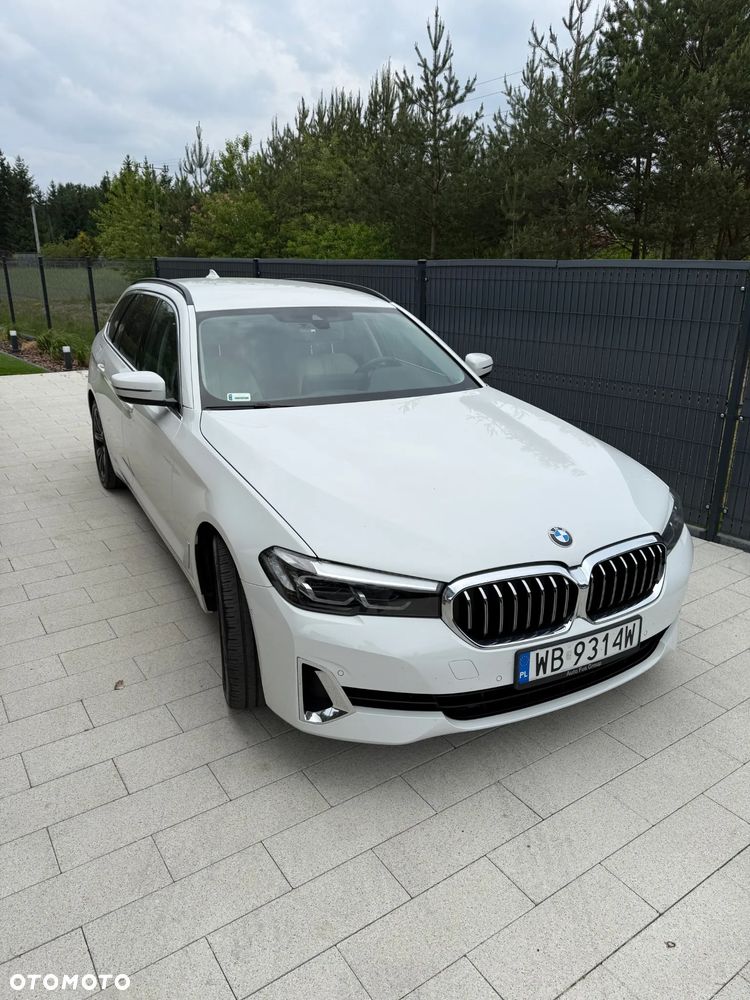 BMW Seria 5 520d Luxury Line - 1