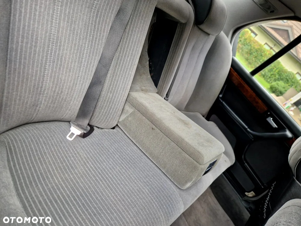 BMW Seria 7 - 12