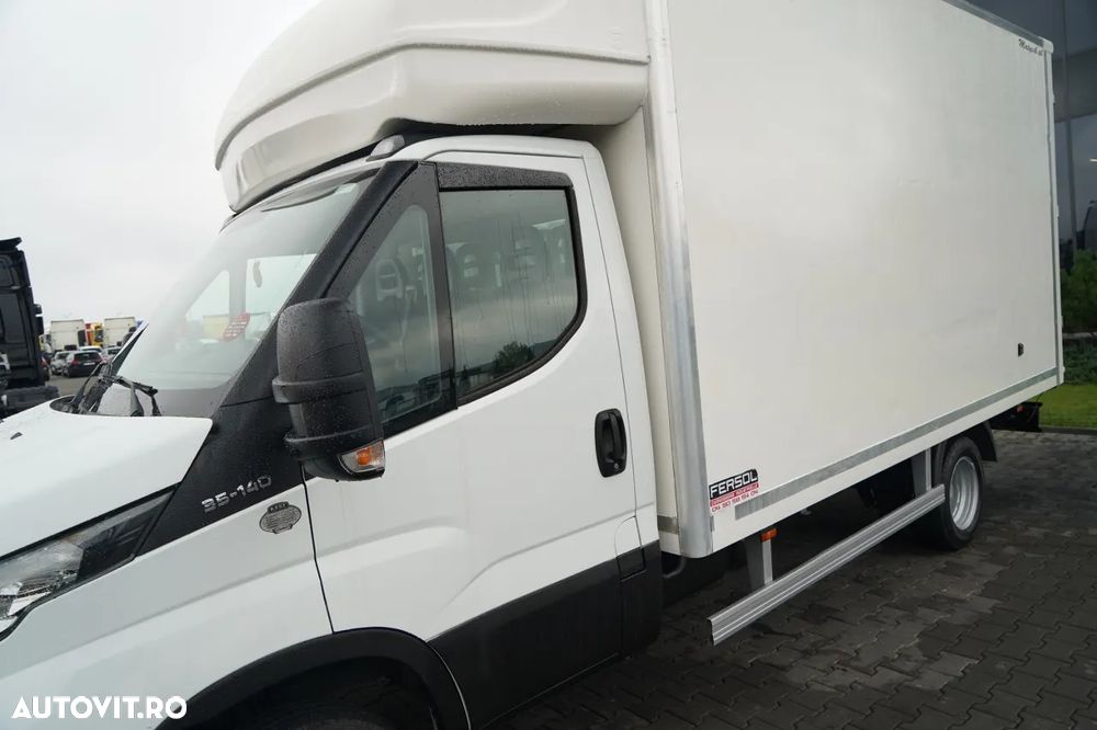 Iveco DAILY 35-140 / CONTAINER / MANUAL / TWIN / 2019 - 11