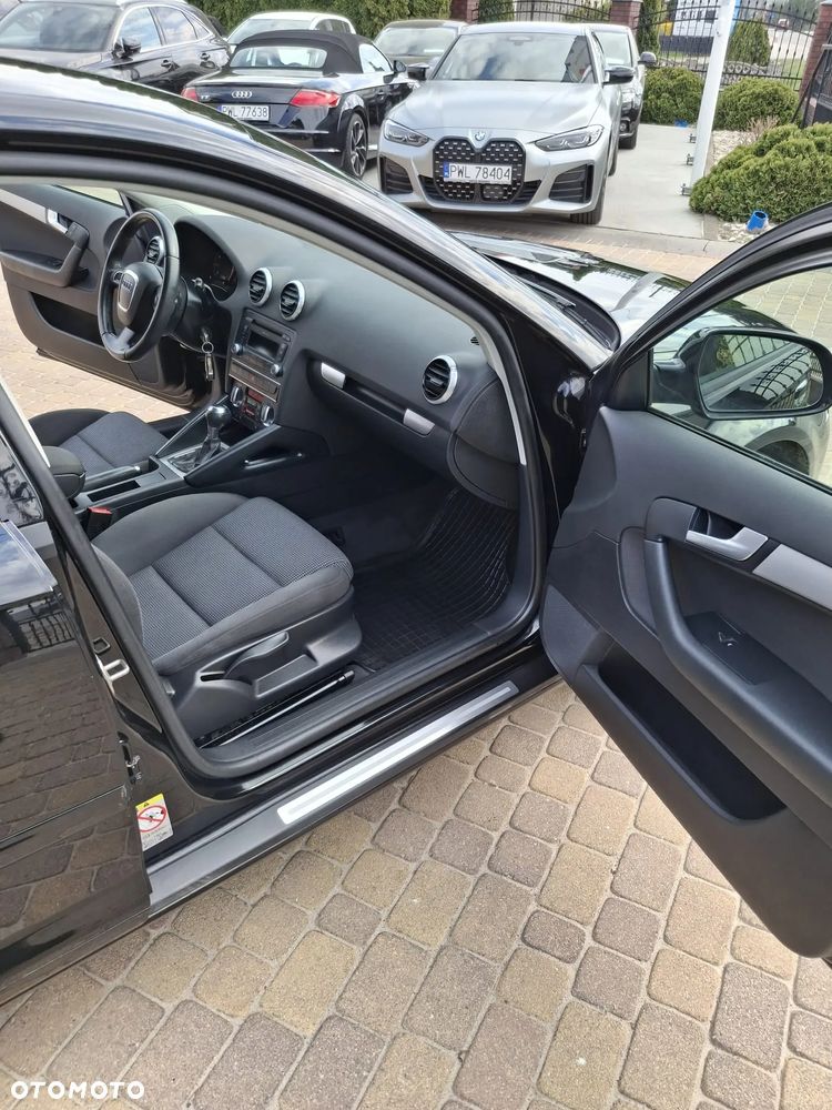 Audi A3 Sportback - 17