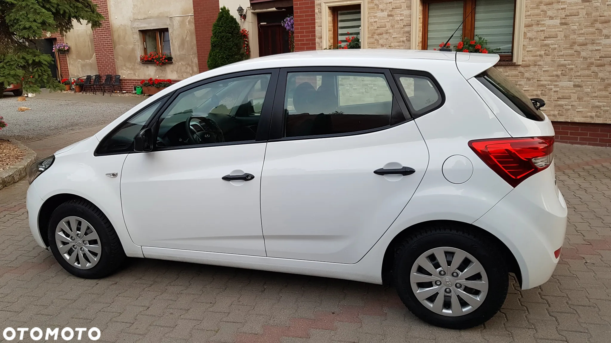 Hyundai ix20 1.4 Comfort - 30