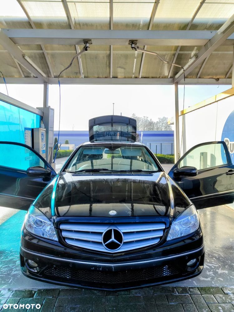 Mercedes-Benz CLC - 12