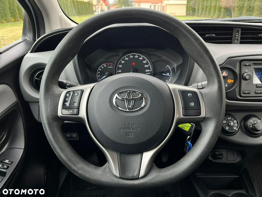Toyota Yaris 1.5 Active - 8