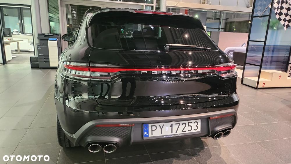 Porsche Macan T - 22