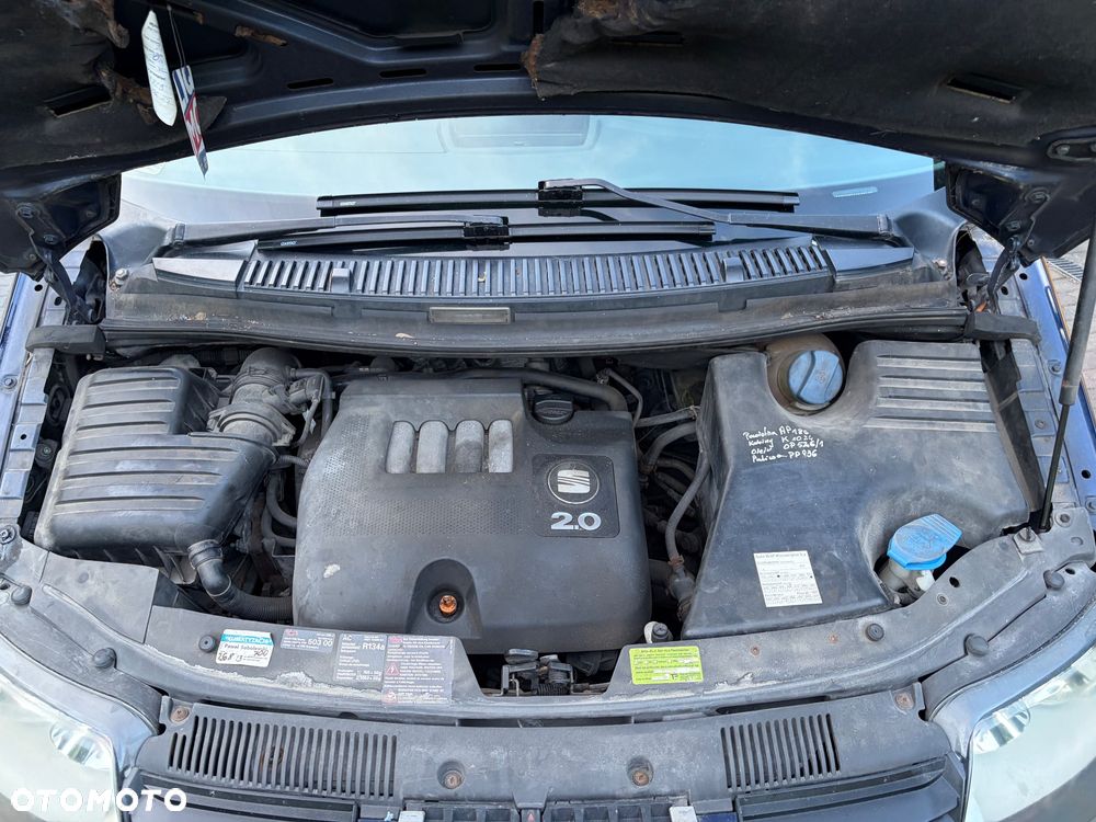 Seat Alhambra 2.0i Comfort - 37