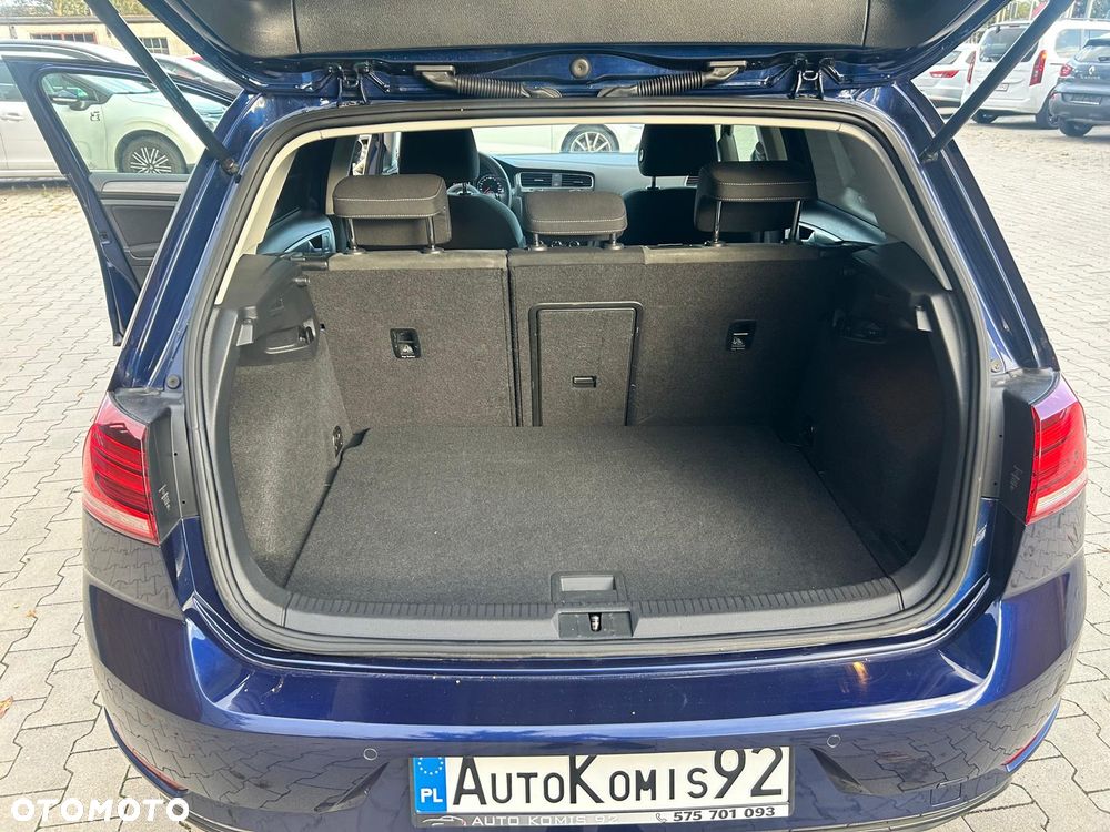 Volkswagen Golf 1.5 TSI BMT Trendline - 24