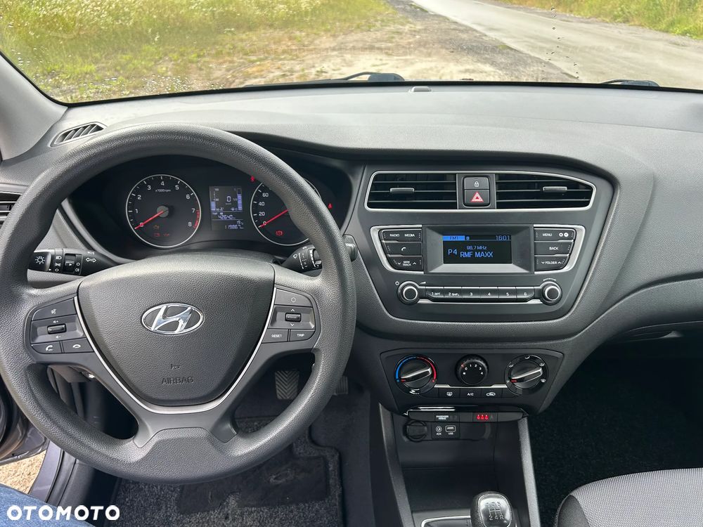 Hyundai i20 1.2 Classic Plus - 8