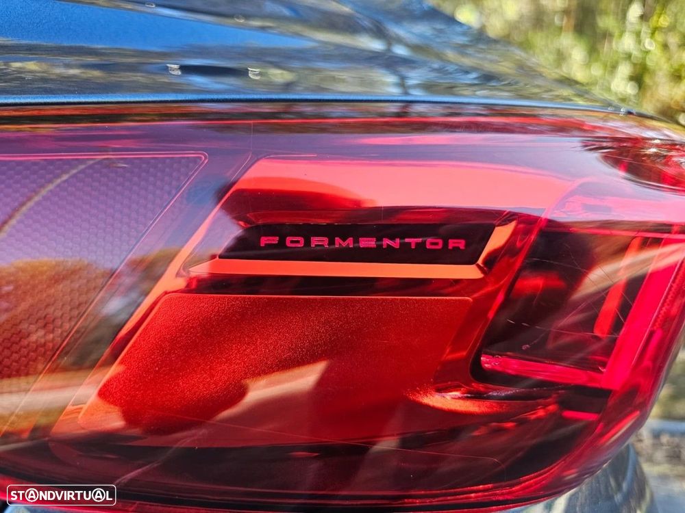 Cupra Formentor 1.4 e-Hybrid Sport DSG - 33