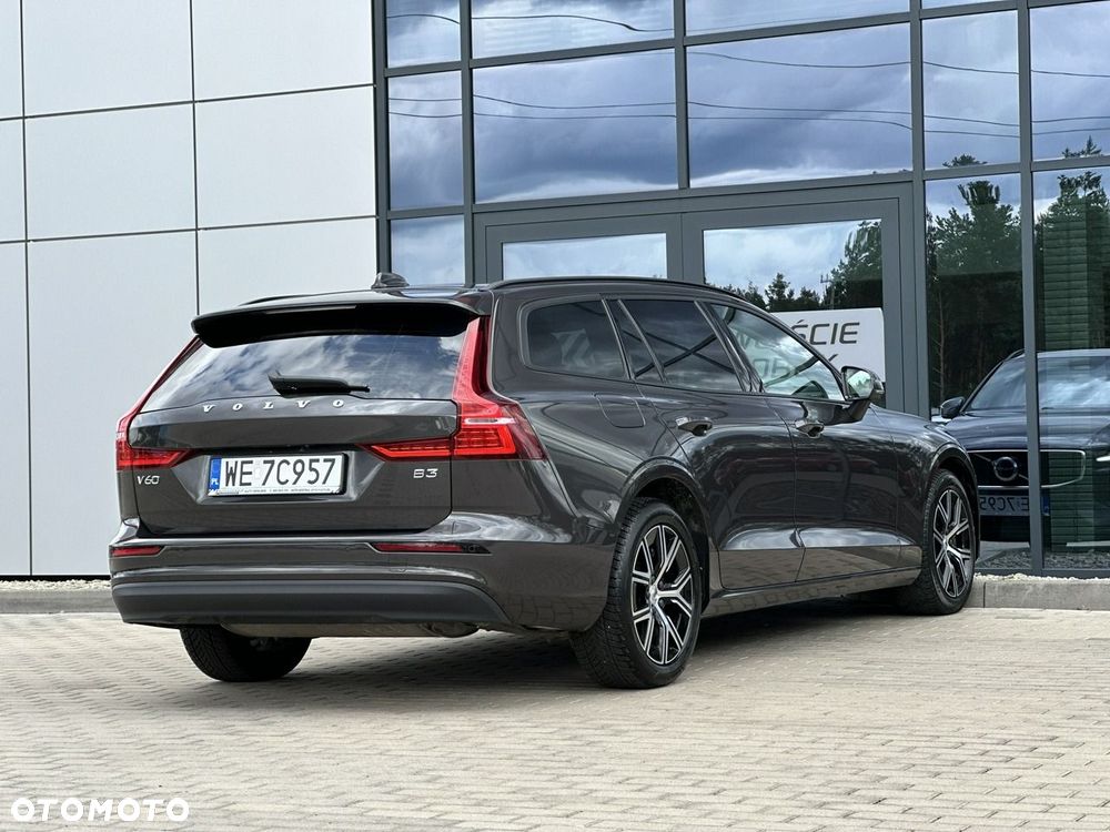 Volvo V60 B3 B DKG Essential - 7