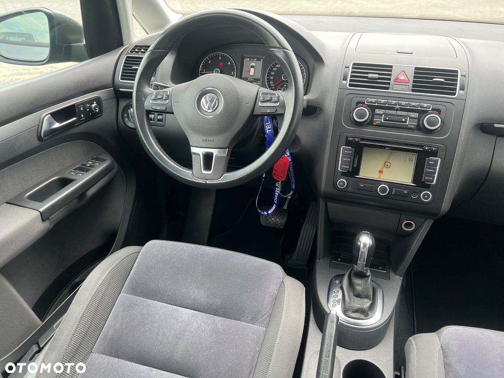 Volkswagen Touran 2.0 TDI DPF Comfortline DSG - 19