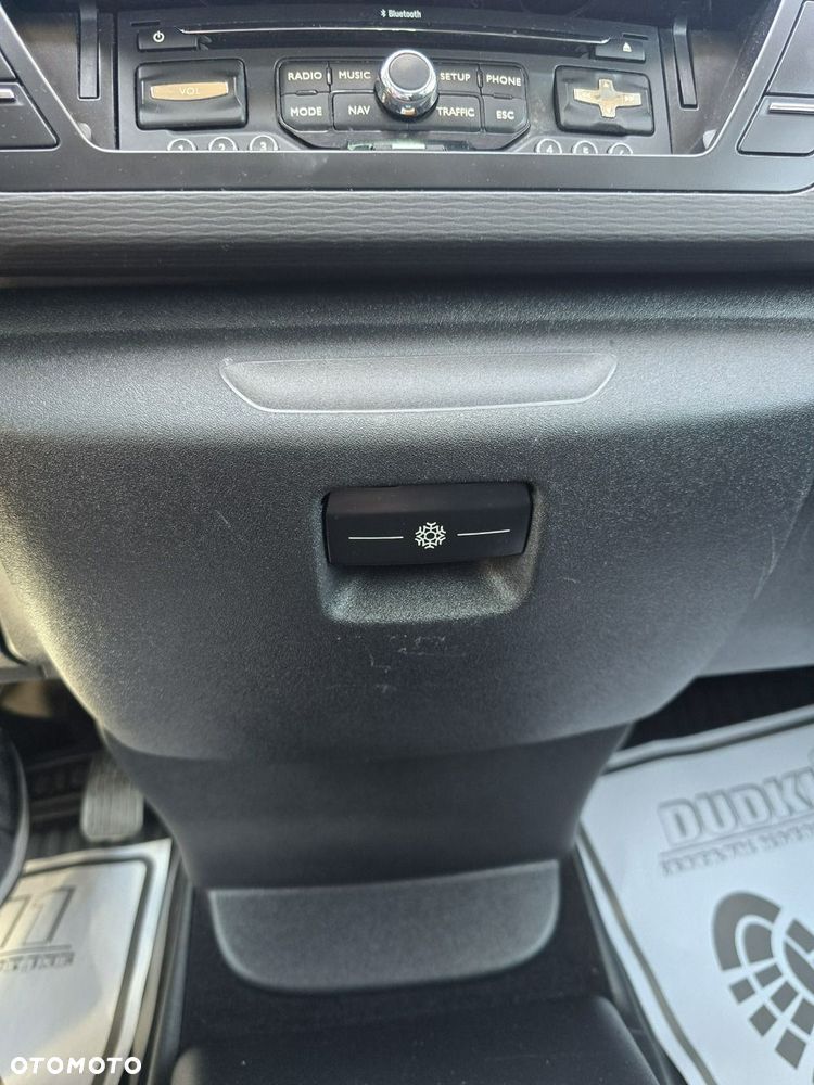 Citroën C4 Grand Picasso - 27