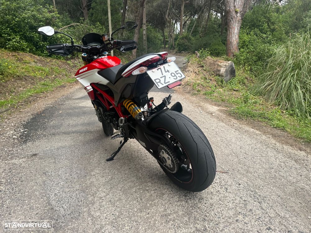 Ducati Hypermotard 939 SP - 11