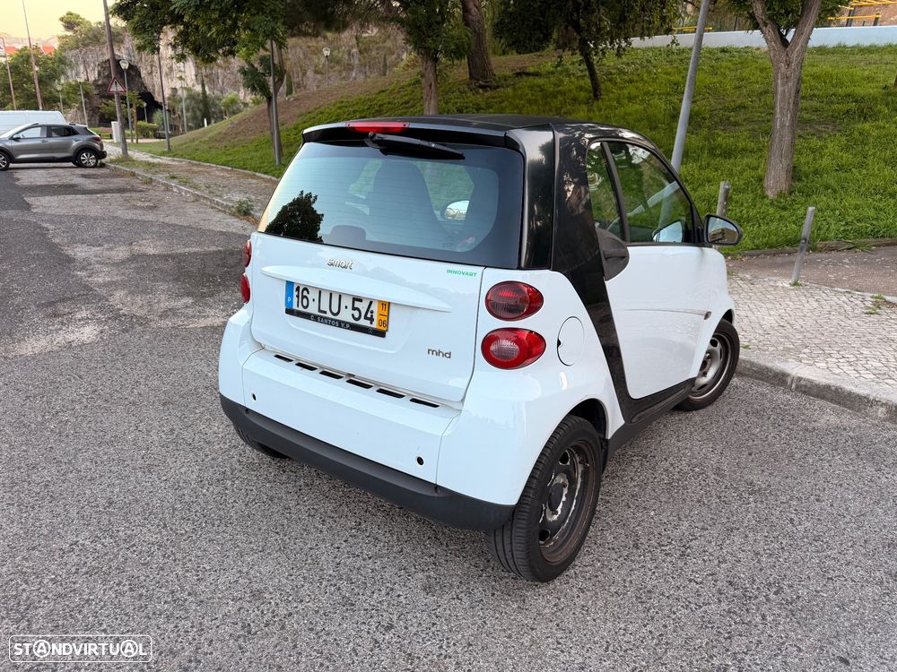 Smart ForTwo Coupé 1.0 mhd Pure 61 - 2
