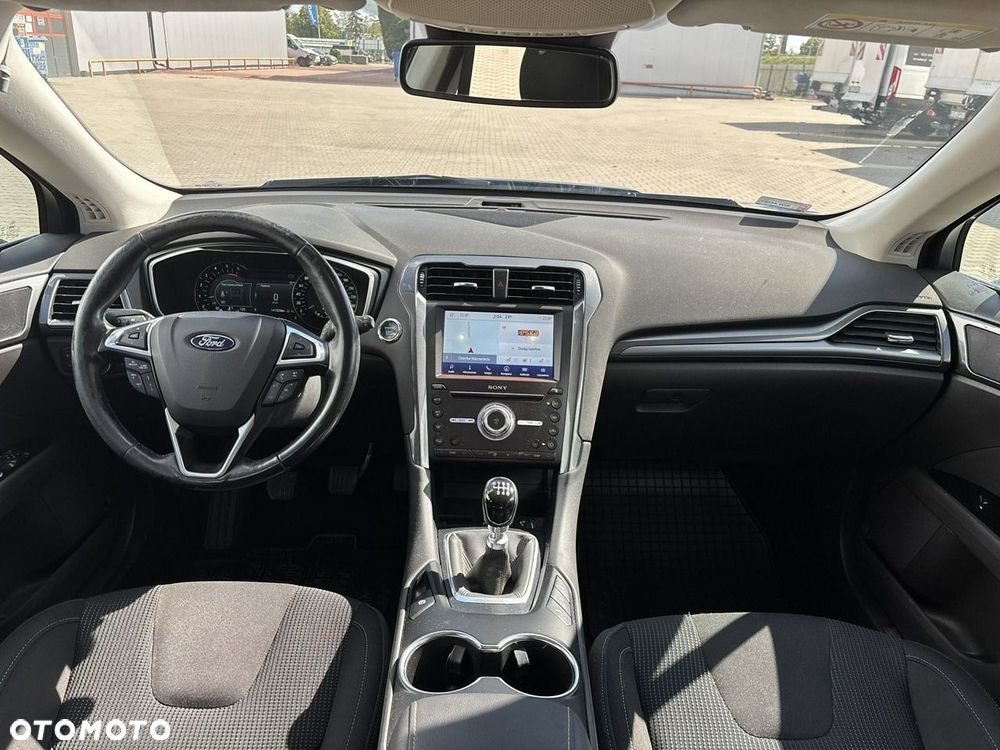 Ford Mondeo - 13