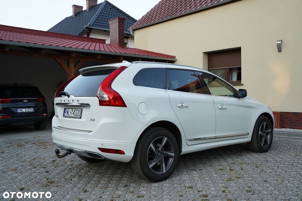 Volvo XC 60 D4 Drive-E Summum - 3