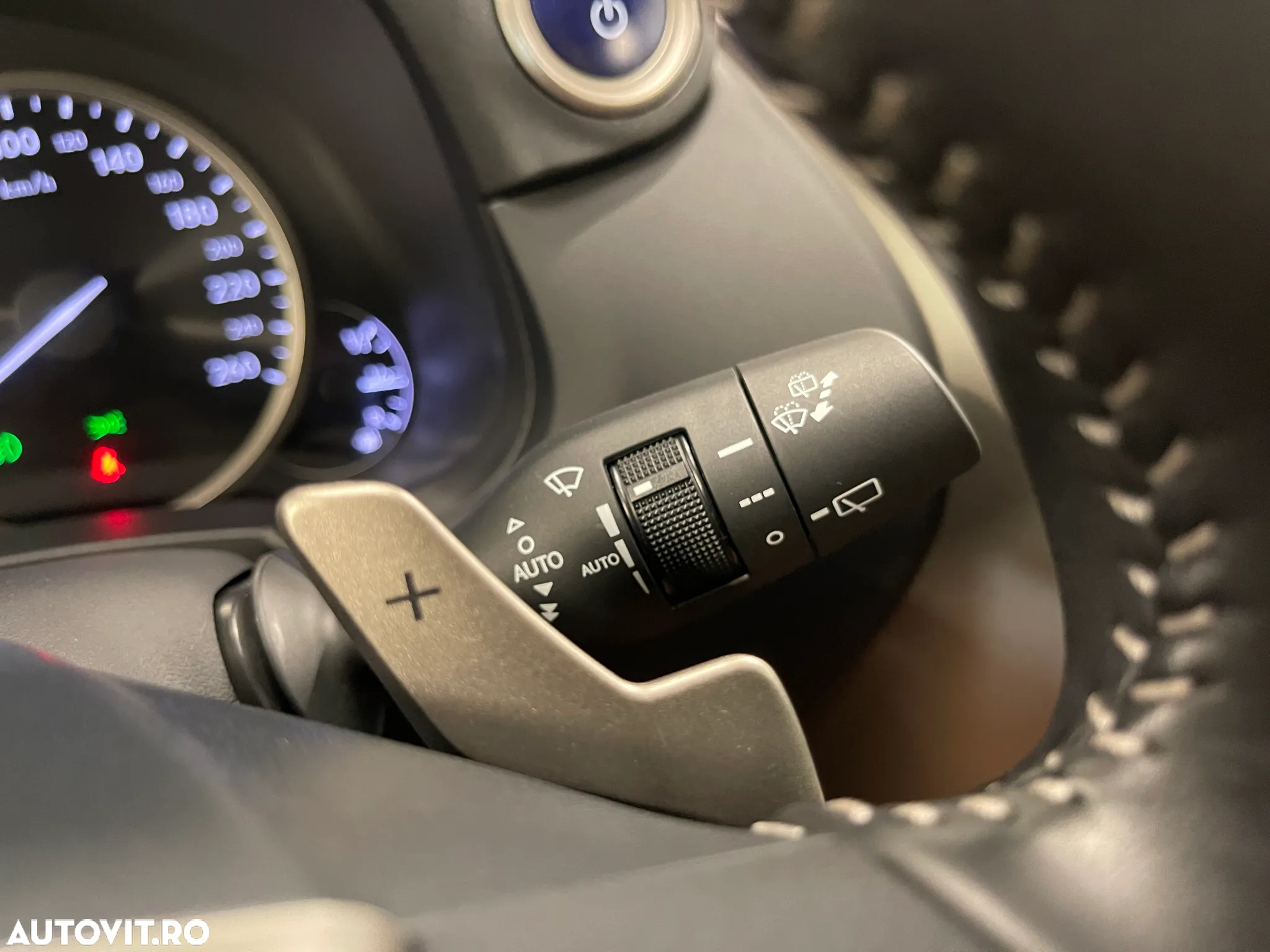 Lexus Seria NX 300h AWD Business - 22