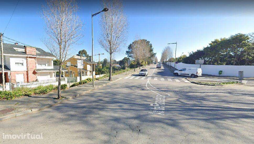 Terreno Urbano para construção mista e em altura com 2.907 m2 na Aveni - Grande imagem: 3/6