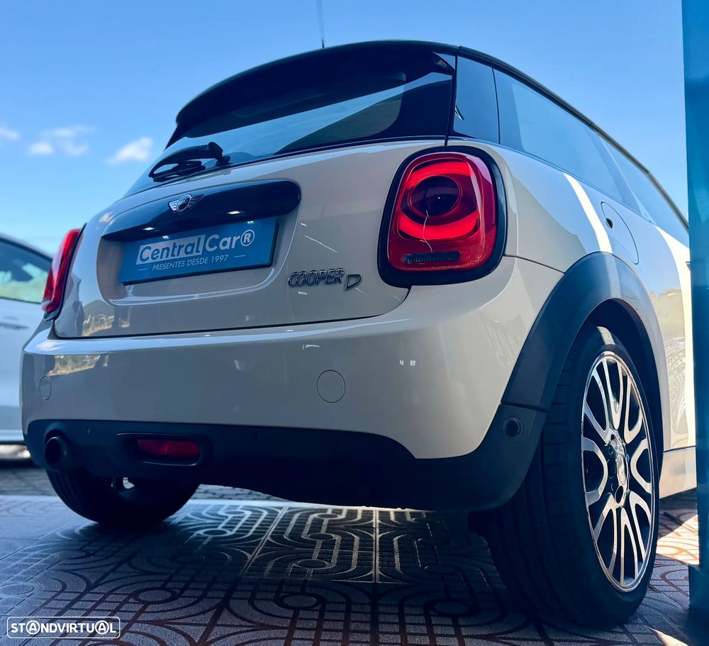 MINI 3 Portas Cooper D - 11