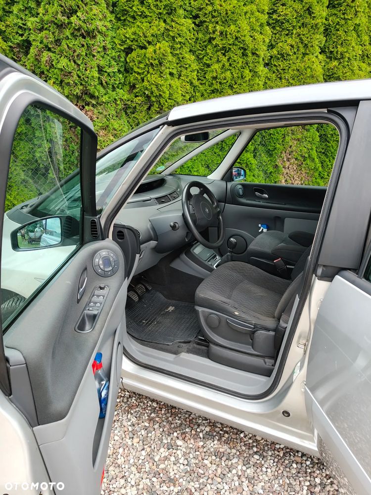 Renault Espace 2.0 Expression - 12