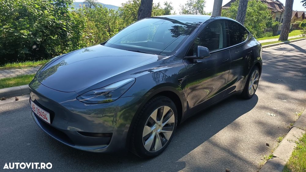 Tesla Model Y Standard - 3