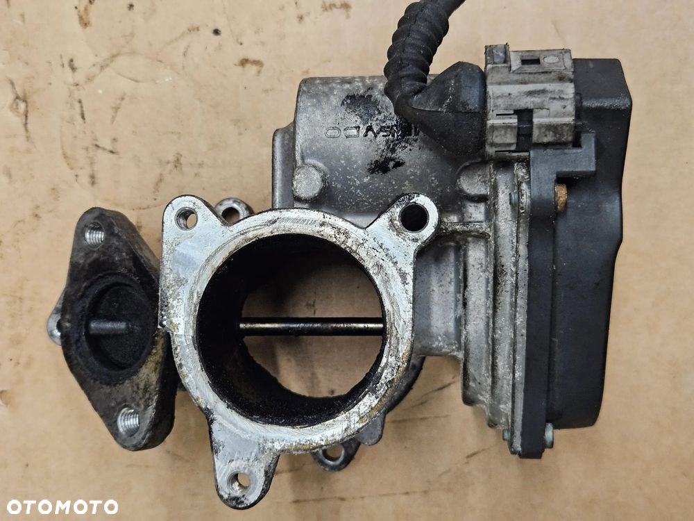 Audi A4 B7 A6 C6 2.0 TDI zawór EGR 03G131501B - 3