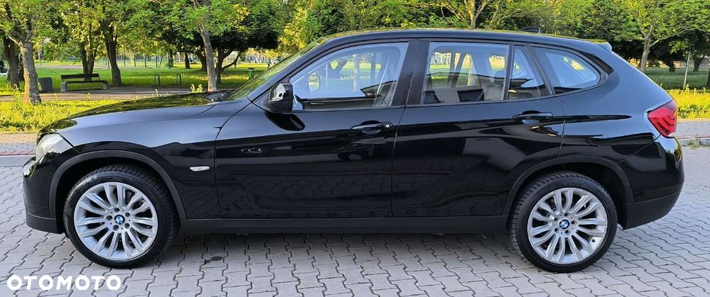 BMW X1 sDrive18i Sport Line - 4