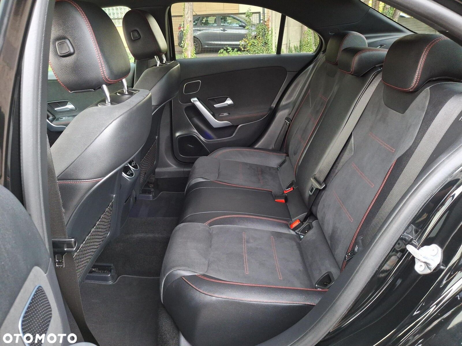 Mercedes-Benz Klasa A 200 7G-DCT Edition 1 - 21