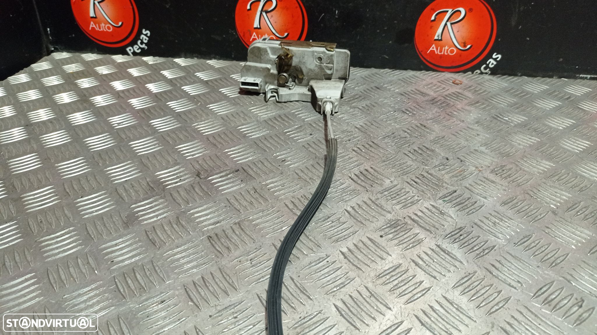 Fecho T.E Peugeot 307 Sw (3H) - 4