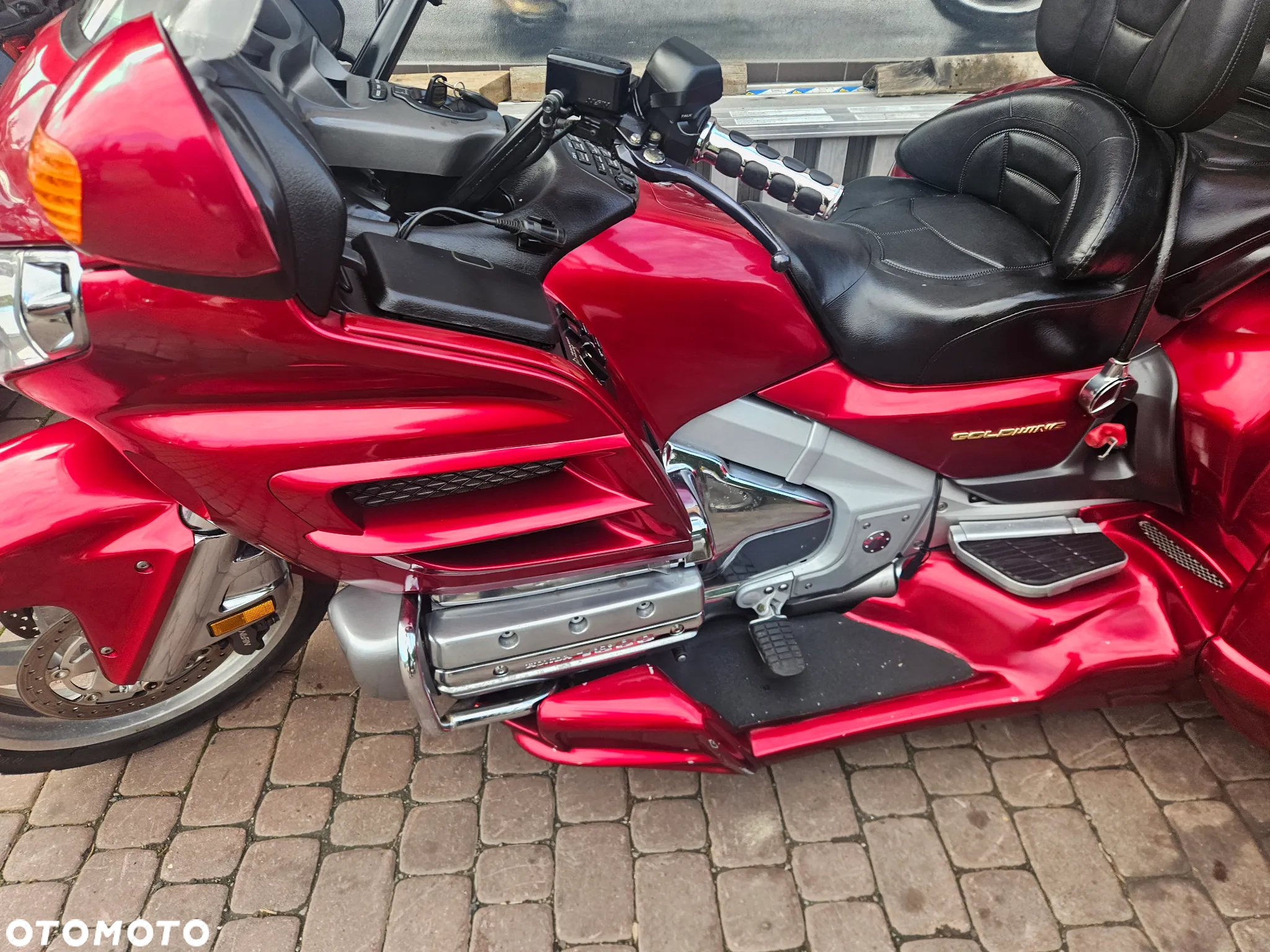 Honda GL - 12