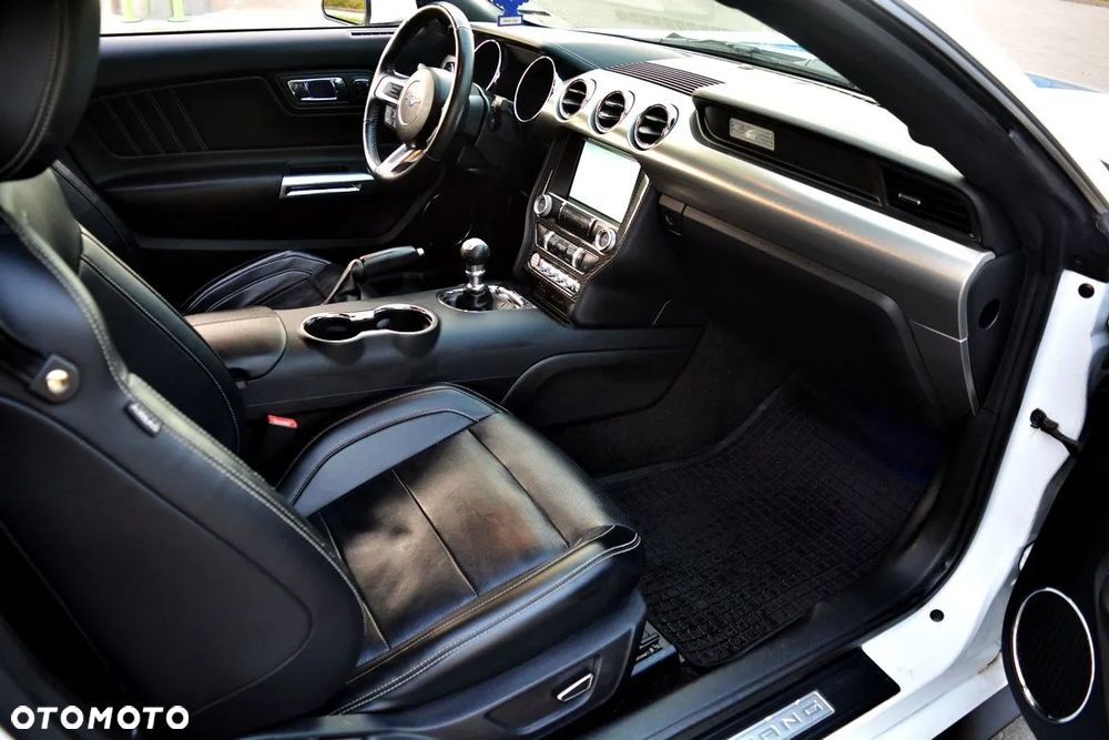 Ford Mustang 5.0 V8 Black Edition - 7