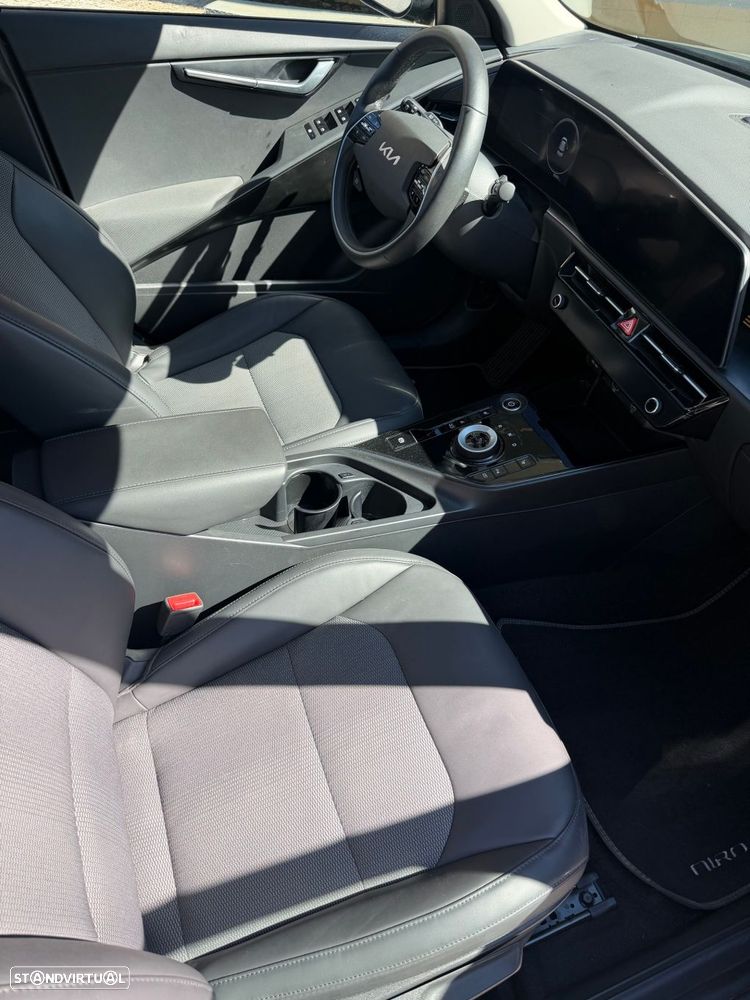 Kia Niro EV 64kWh Drive - 19