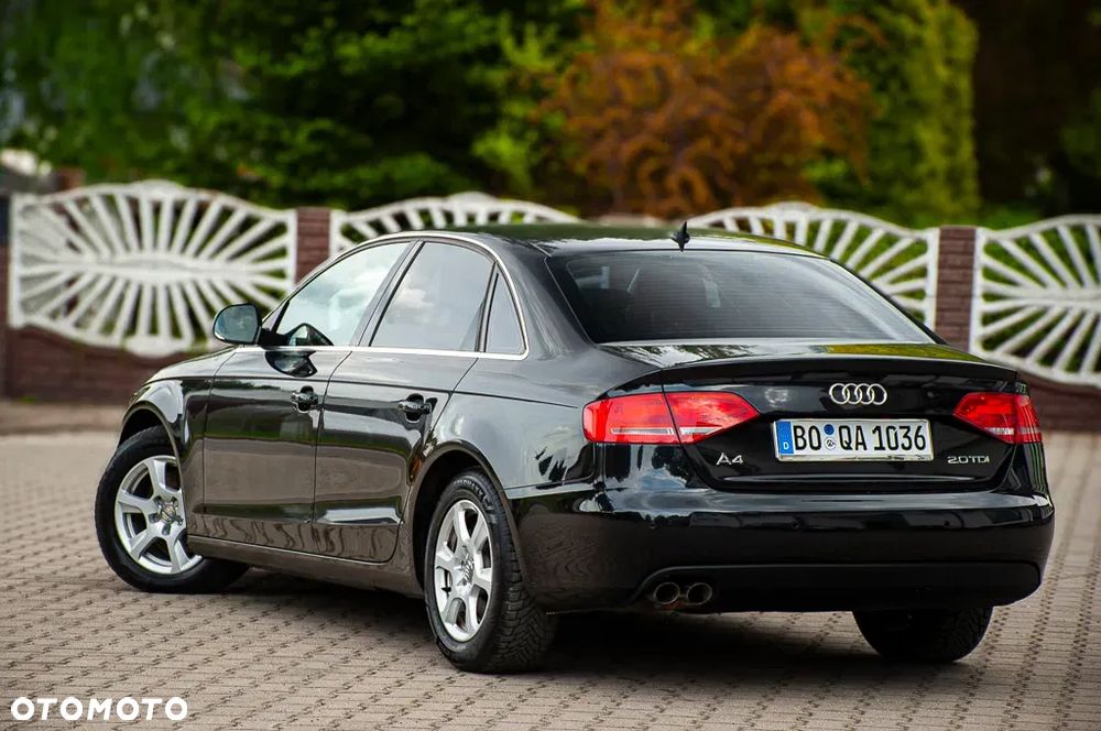 Audi A4 Limousine 2.0 TDI DPF Ambition - 12
