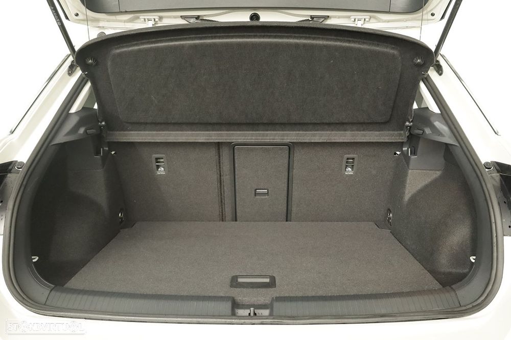 VW T-Roc 1.0 TSI Life - 23