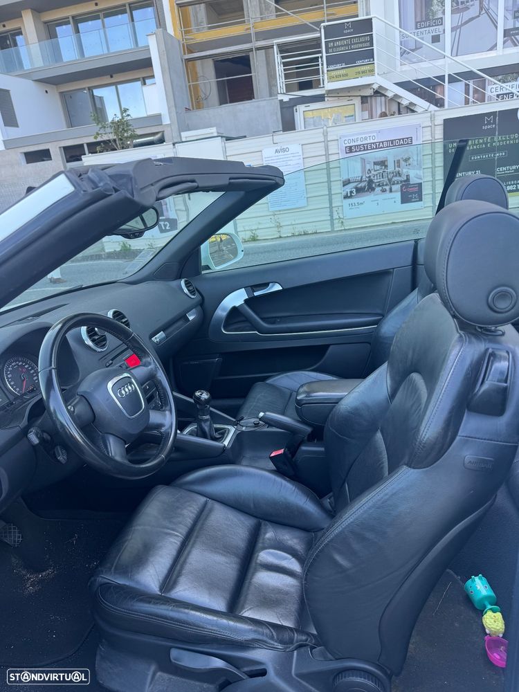 Audi A3 Cabrio 1.6 TDi DPF Attraction - 8