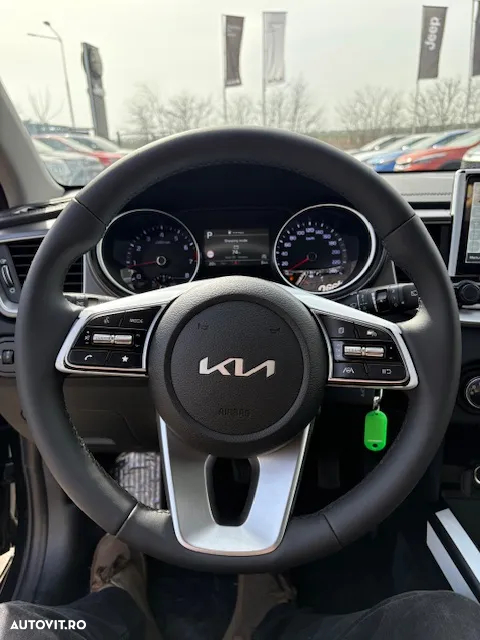 Kia Ceed 1.5 T-GDI 7DCT Best - 11