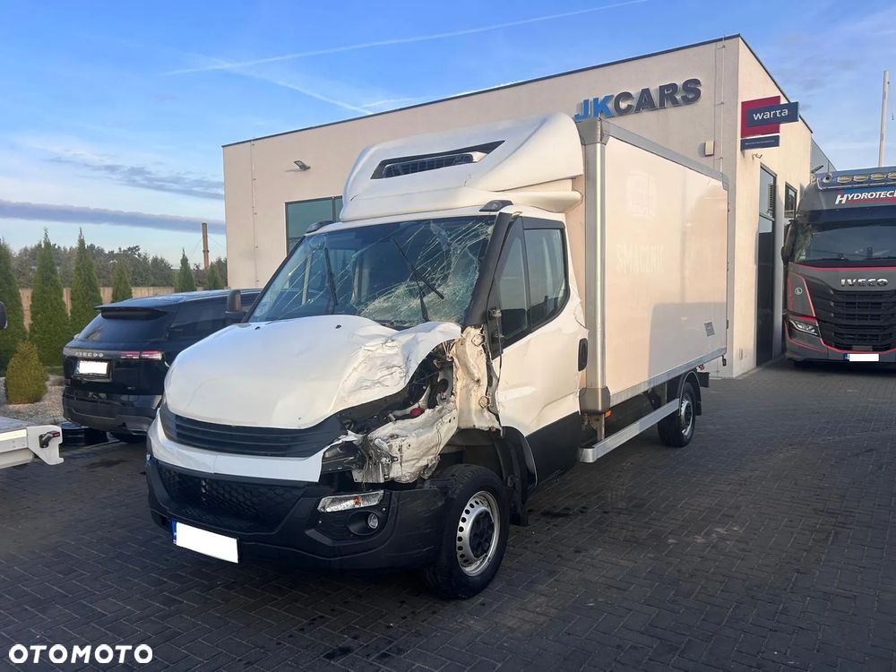 Iveco 35S18