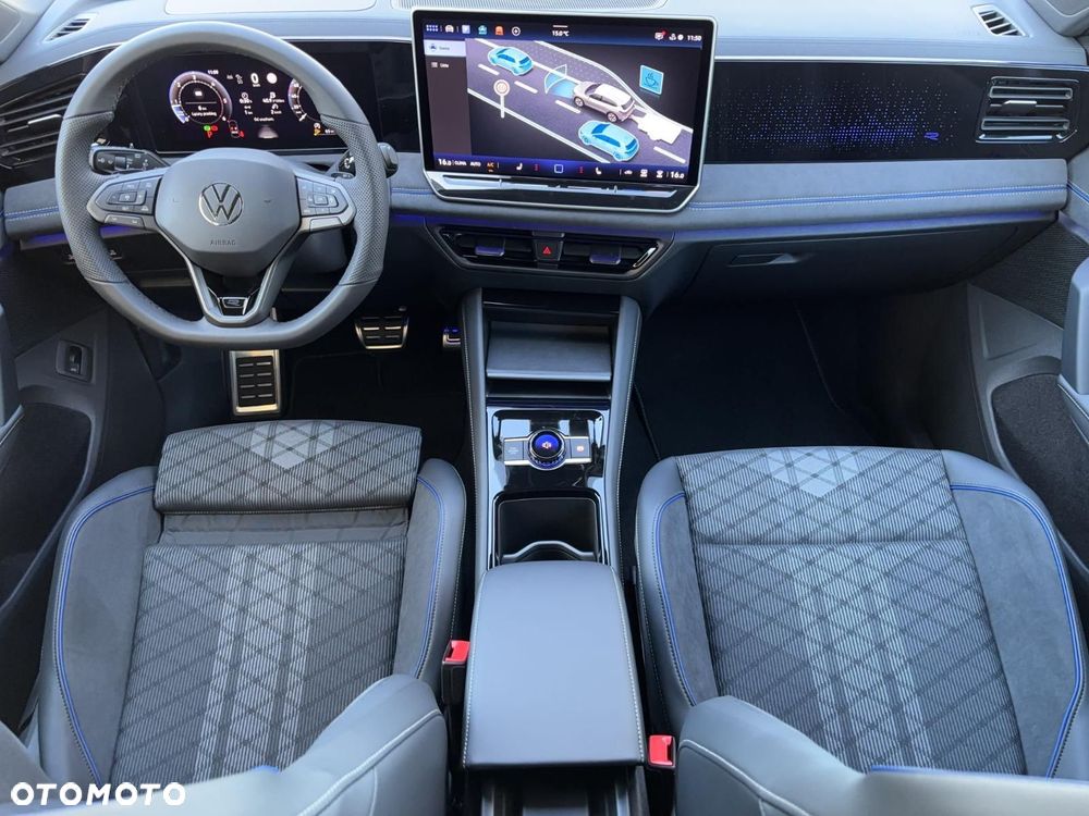 Volkswagen Tiguan - 10