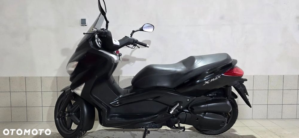 Yamaha X-max - 3