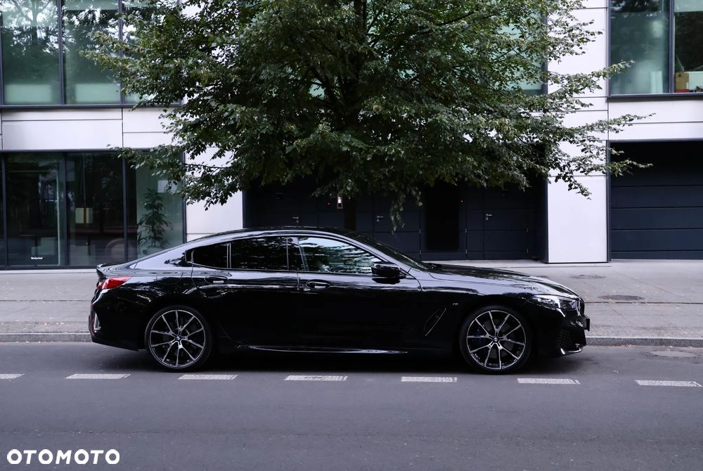 BMW Seria 8 - 5