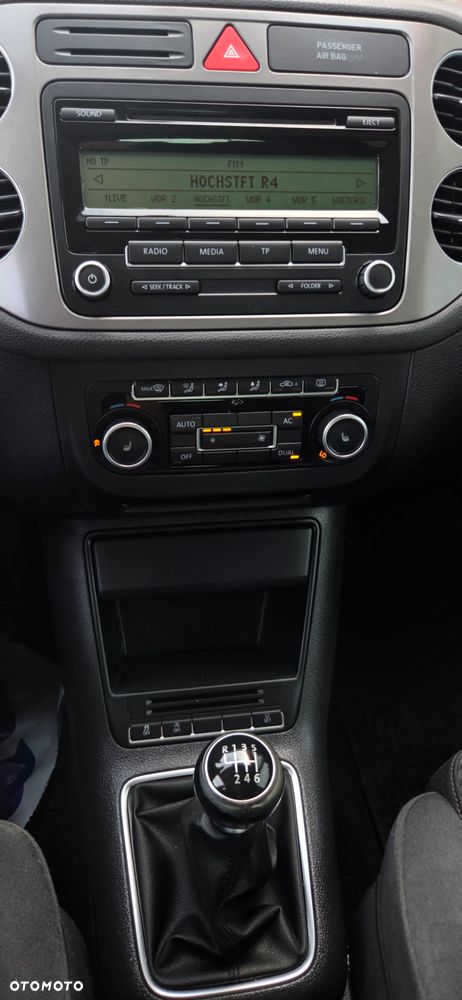 Volkswagen Tiguan 2.0 TDI DPF BlueMotion Technology Exclusive - 25