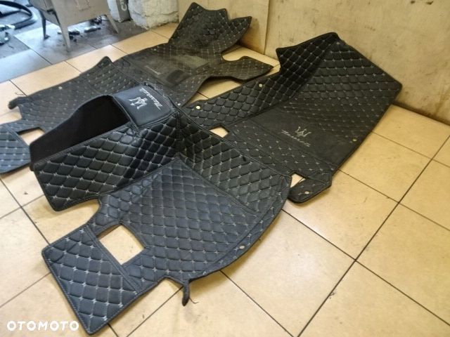 dywaniki qattroporte v 5 lift 08-12r - 2