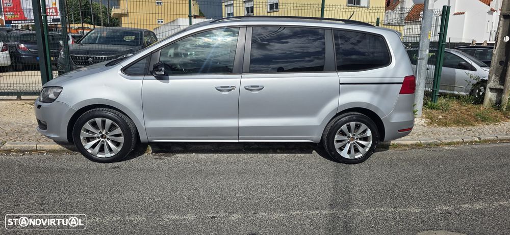 VW Sharan - 31