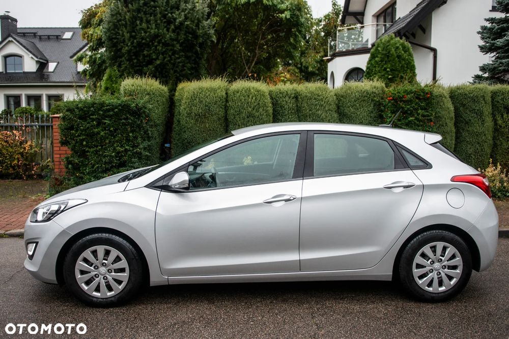 Hyundai i30 1.4 Advantage - 11