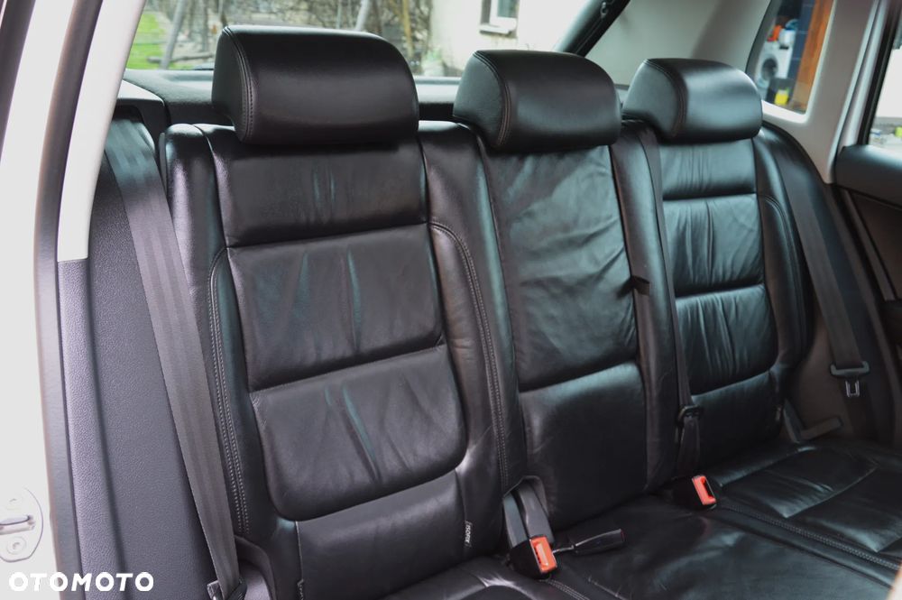 Volkswagen Tiguan - 37