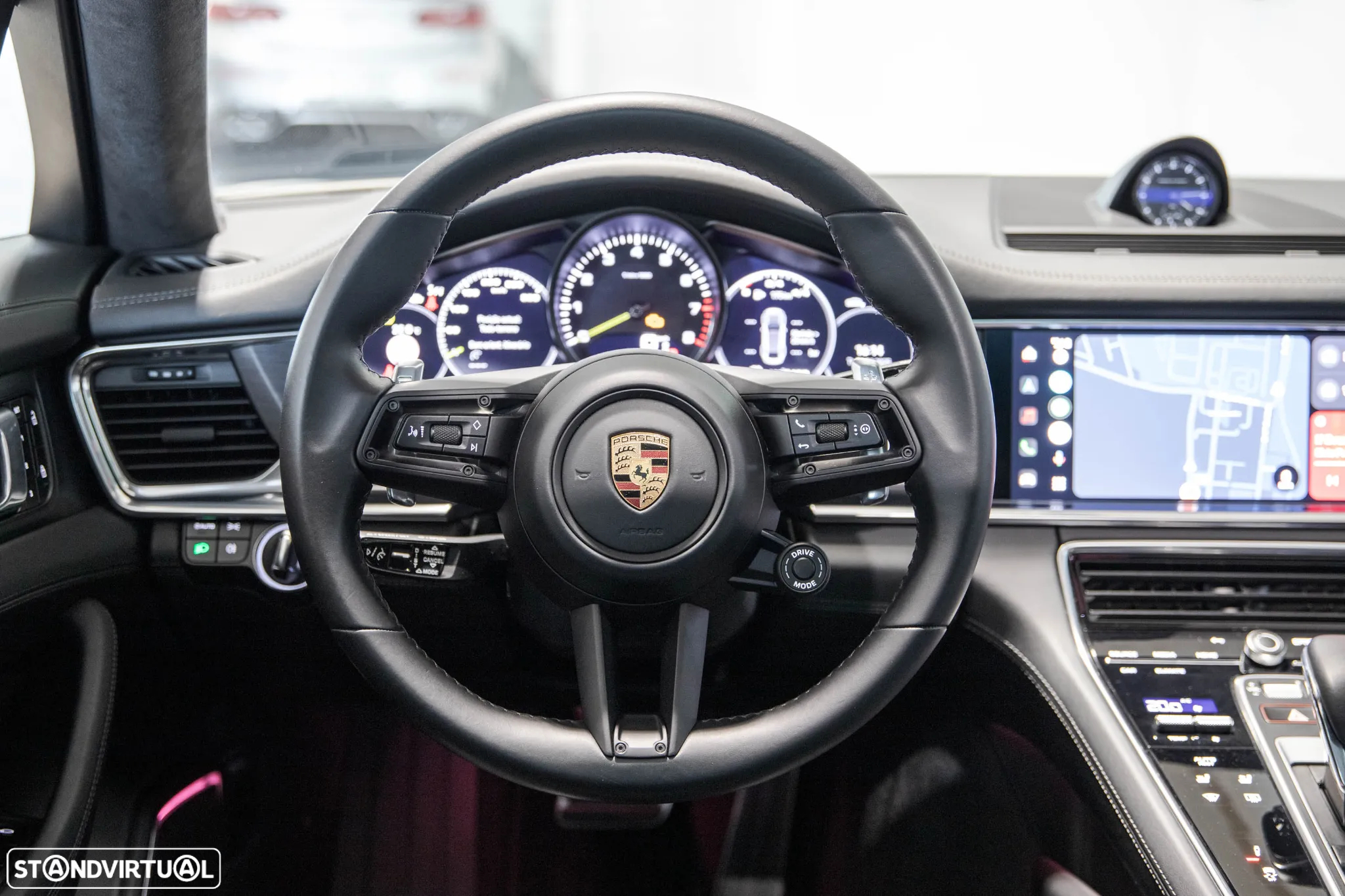 Porsche Panamera Sport Turismo 4 E-Hybrid - 18