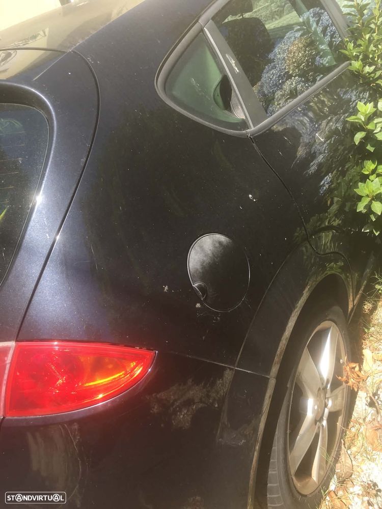 SEAT Leon 2.0 TDI DPF Sport - 5