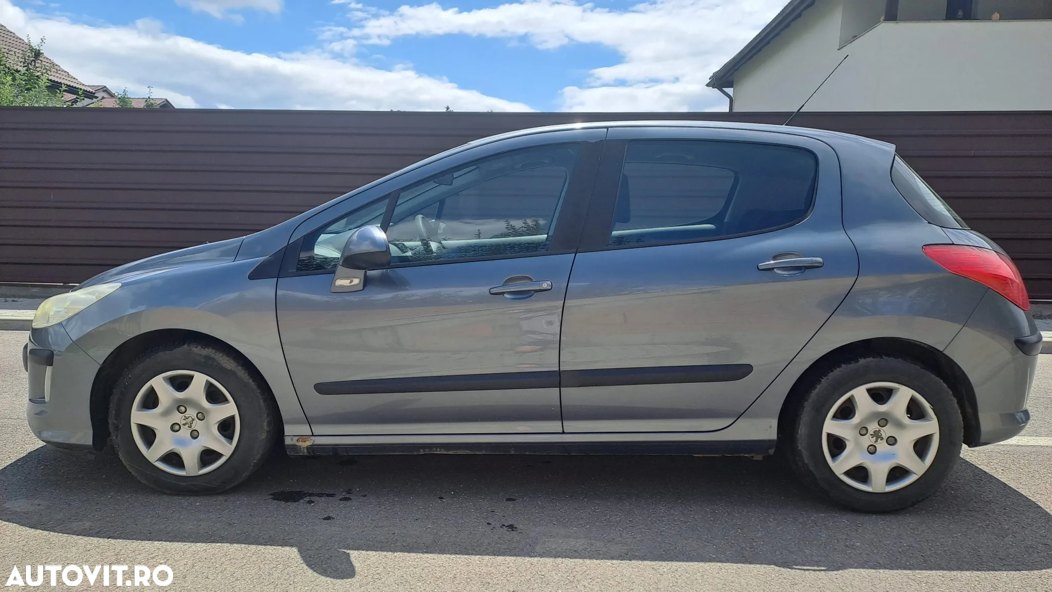 Peugeot 308 1.6HDi Confort Pack - 2